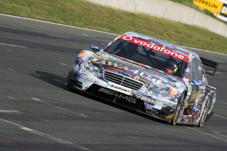 Paul di Restas Mücke Motorsport racer